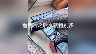 给老板介绍内衣款式没想到老板看上了内衣模特