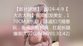 KTV女厕全景偷拍多位美女的极品小黑鲍