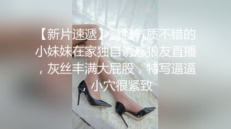 楼下早餐店小老板给我摸硬后狂舔鸡巴