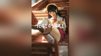 【新片速遞 】  秀人网顶级的9.5分超高颜值女神-鱼子酱 无需美颜，颜值堪比一线女明星，超级VIP才能购买的大尺度作品，罕见微露分逼【水印】