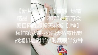  百变小可爱露脸颜值不错的学妹们跟两个大哥激情群P，吃奶舔逼交大鸡