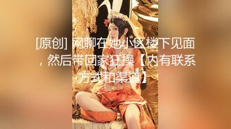 艺校水嫩漂亮的2美女为了赚外快和3男到KTV厕所啪啪