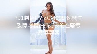 ⚫️⚫️极品反差女神私拍，万人追踪OF豪乳小姐姐【Carly卡莉】订阅，紫薇露出啪啪，女神的另一面很母狗的