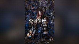  花臂纹身美少女小男友居家操逼坚挺白嫩美乳，蹲着抓屌吸吮，骑乘位操肥唇骚穴，操完再自慰