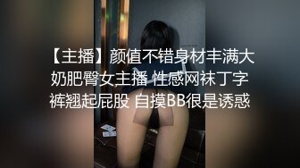 偷拍高校女厕，白色连衣裙妹子好纯