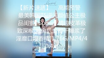 现在很火的〔台湾SWAG〕feifei.baby系列高颜值白虎嫩穴苗条美女大战N个男人口爆一波再3P高潮喷水内射对白淫荡