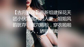  乖巧听话又露脸的风骚小女友跟小男友激情啪啪大秀给狼友直播看，听狼友指挥交大鸡巴